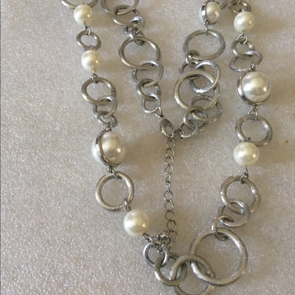 Vintage pearl silver necklace